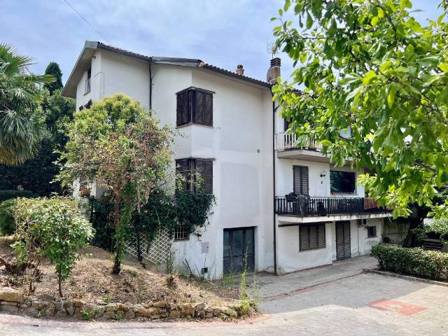 Villa in vendita a Montaione FI