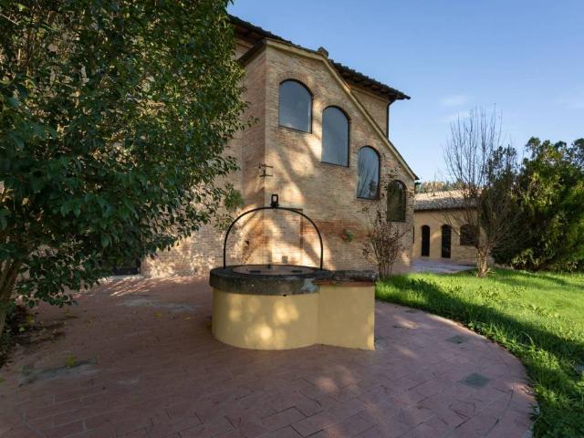 Villa in vendita a Montalcino SI