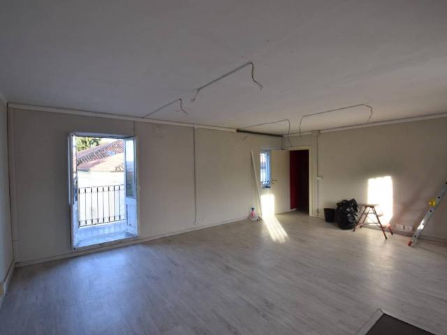 Villa in vendita a Montaldo Scarampi AT