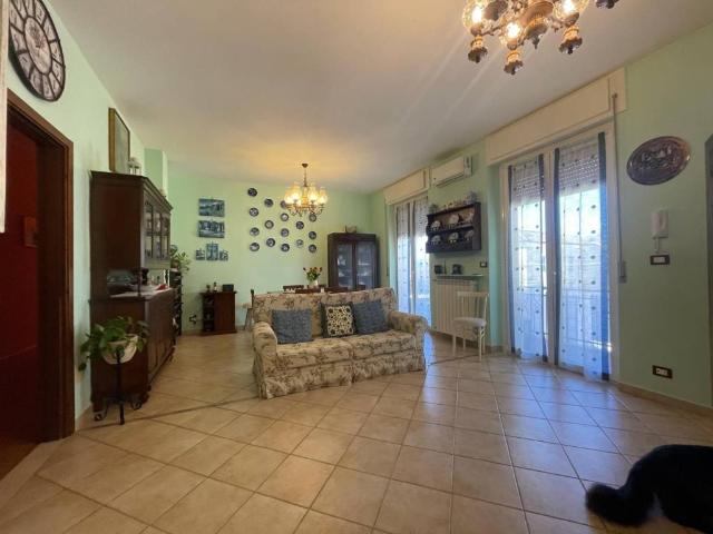 Villa in vendita a Montaldeo AL