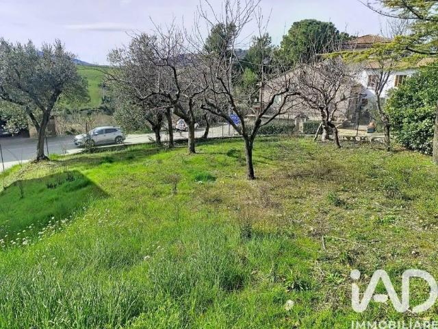 Casa indipendente in vendita a Montalto delle Marche AP