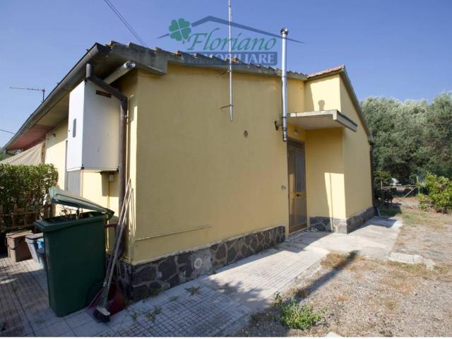 Villa in vendita a Montalto di Castro VT