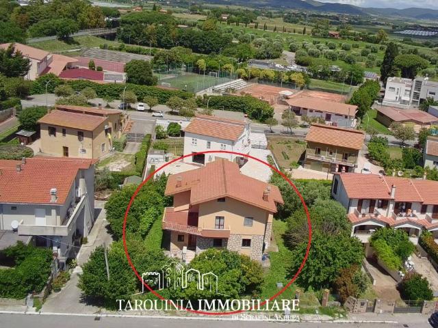 Villa in vendita a Montalto di Castro VT