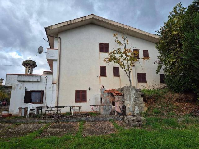 Villa in vendita a Montalto Uffugo CS
