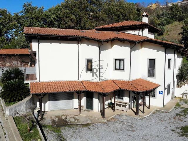 Villa in vendita a Montalto Uffugo CS