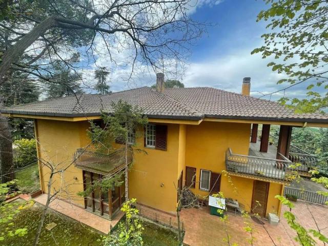 Villa in vendita a Montappone FM