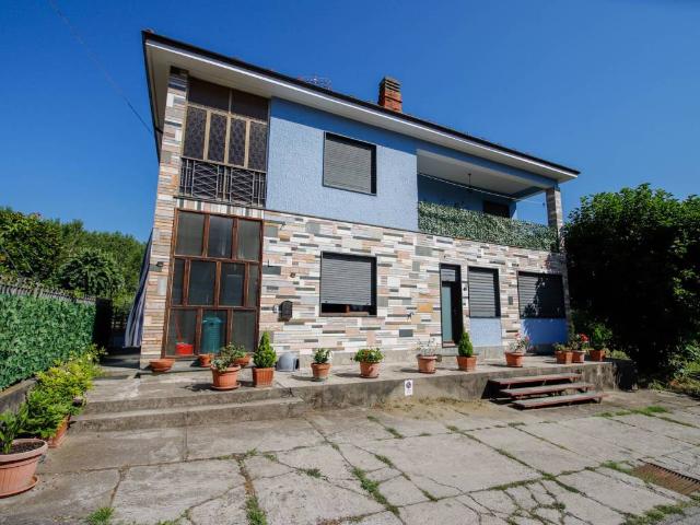 Villa in vendita a Monteu da Po TO