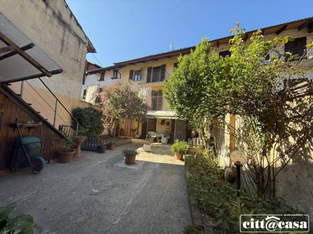 Villa in vendita a Monteu da Po TO