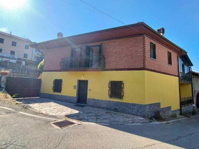 Villa in vendita a Monteu da Po TO