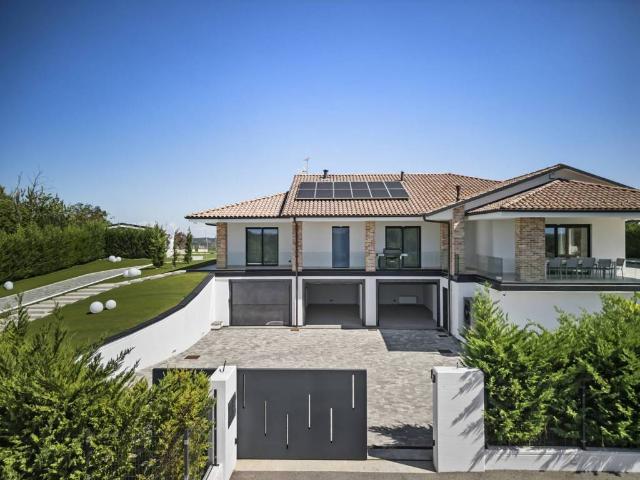 Villa in vendita a Monteu Roero CN