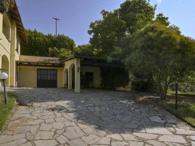 Villa in vendita a Monteu Roero CN