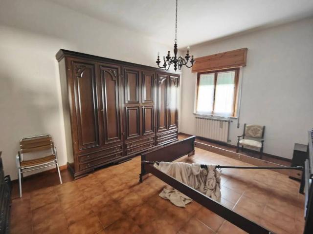 Villa in vendita a Montevarchi AR