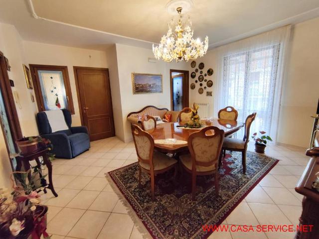 Villa in vendita a Montevarchi AR