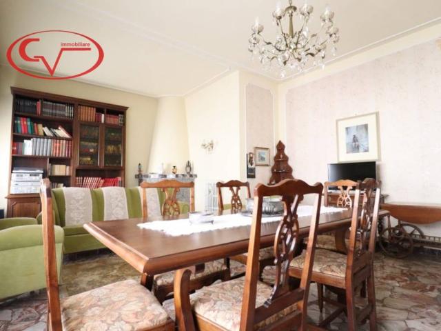 Villa in vendita a Montevarchi AR