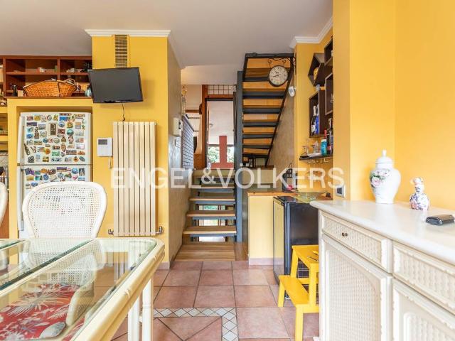 Villa in vendita a Monte Compatri RM