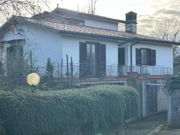 Villa in vendita a Monte Compatri RM