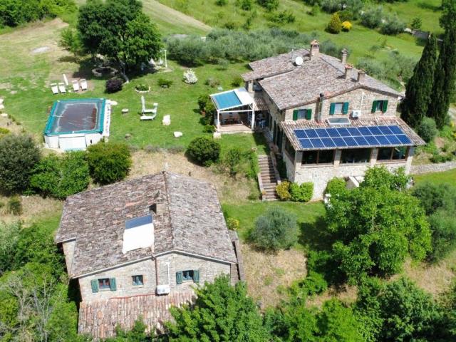 Villa in vendita a Monte Castello di Vibio PG