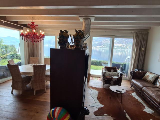 Villa in vendita a Monte Isola