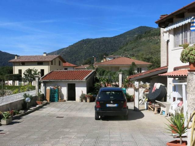 Villa in vendita a Monte San Biagio LT