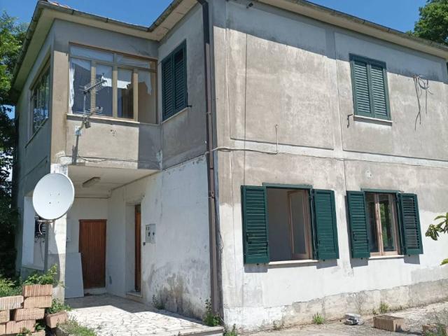 Villa in vendita a Monte San Giovanni Campano FR