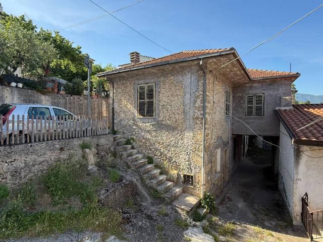 Villa in vendita a Monte San Giovanni Campano FR