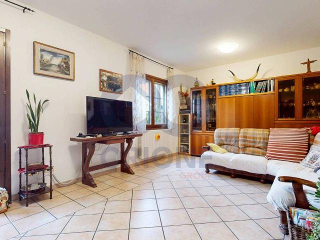 Villa in vendita a Monte San Pietro BO