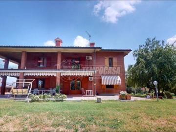 Villa in vendita a Monte San Pietro BO
