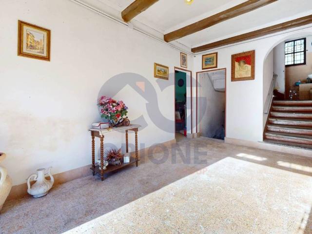 Villa in vendita a Monte San Pietro BO