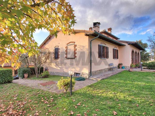 Villa in vendita a Monte San Savino AR