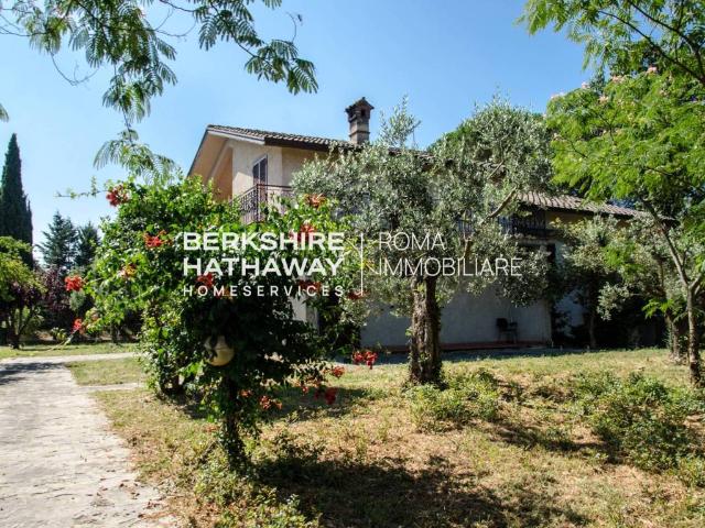 Villa in vendita a Monte San Savino AR