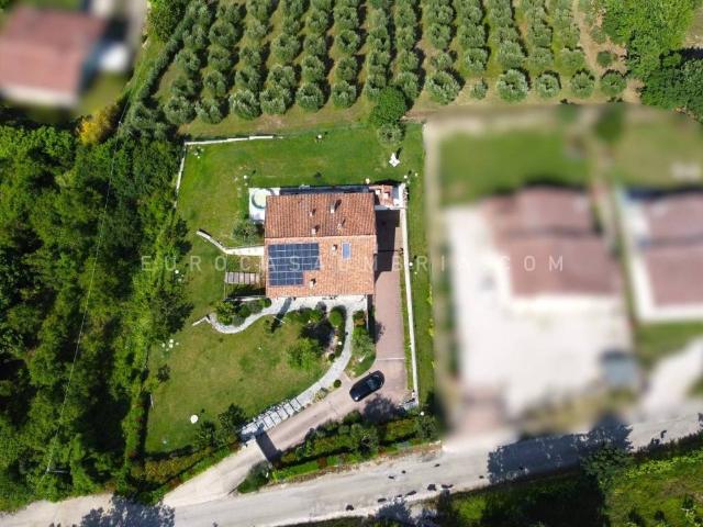 Villa in vendita a Monte Santa Maria Tiberina PG