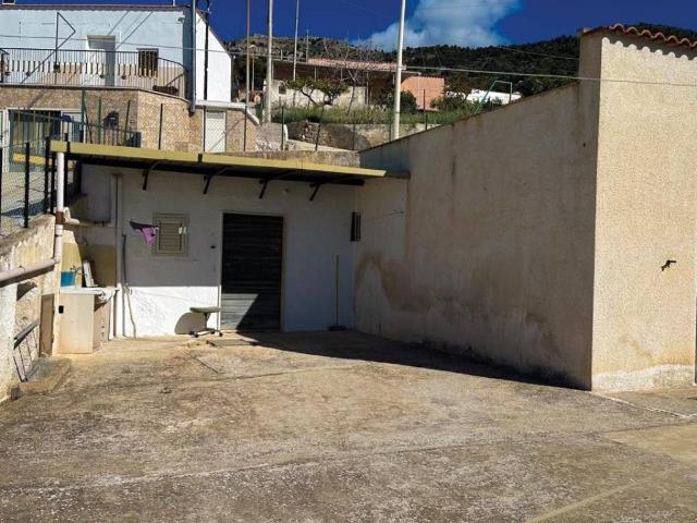 Villa in vendita a Monte Sant'Angelo FG