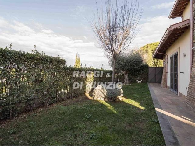 Villa in vendita a Monte Porzio Catone RM