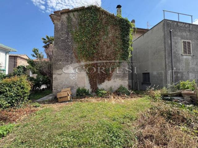 Villa in vendita a Monte Porzio PU