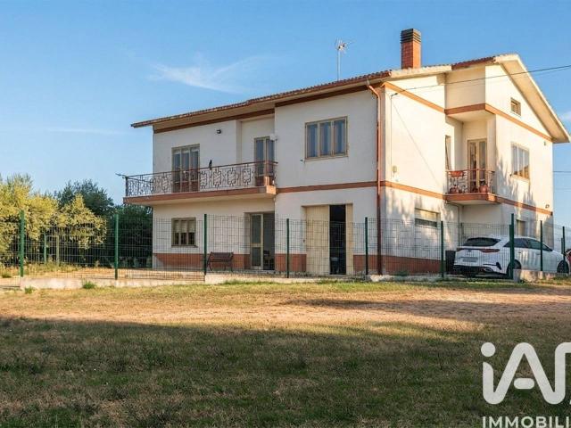 Villa in vendita a Monte Rinaldo