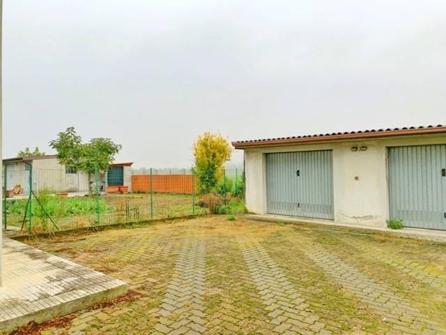 Villa in vendita a Montebello della Battaglia PV
