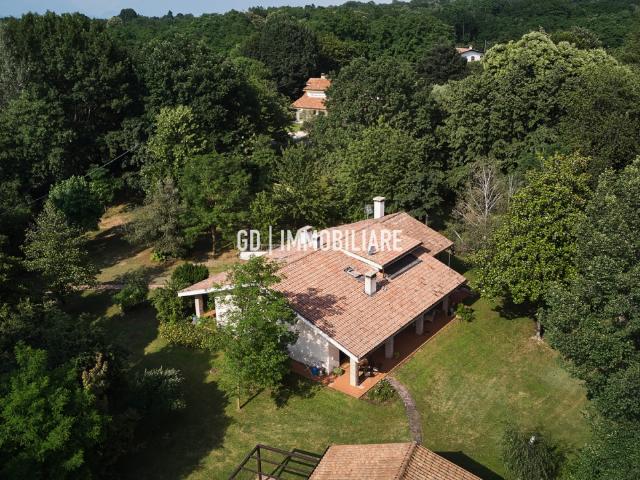Villa in vendita a Montebelluna, Pederiva
