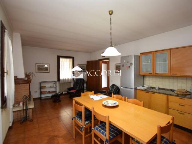 Villa in vendita a Montebelluna TV