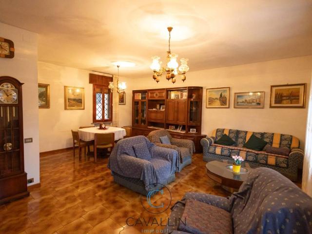 Villa in vendita a Montebelluna TV
