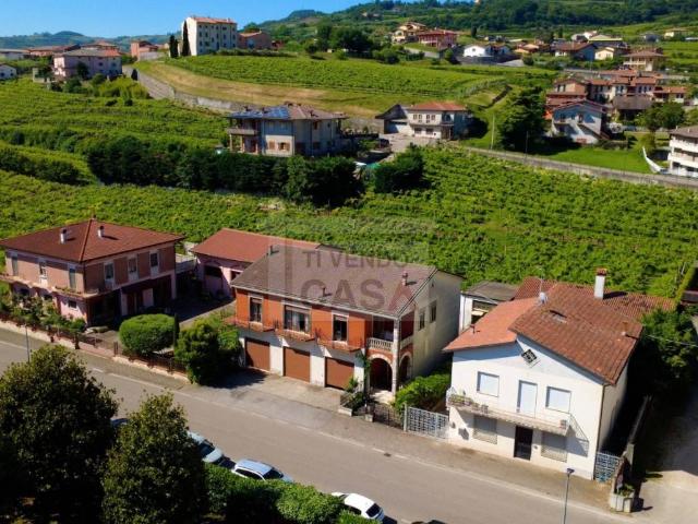 Villa in vendita a Montecchia di Crosara VR