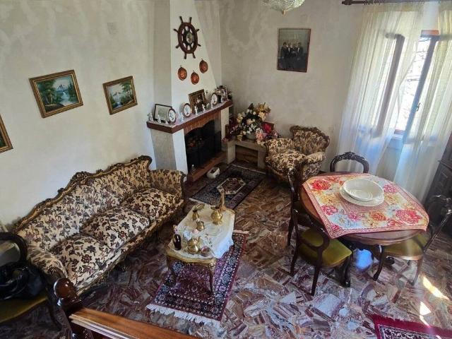 Villa in vendita a Montecchio TR