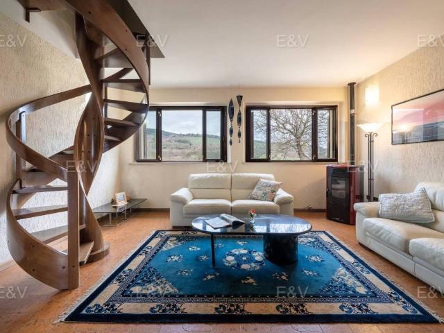 Villa in vendita a Montecchio TR
