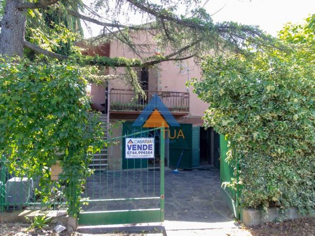 Villa in vendita a Montecchio TR