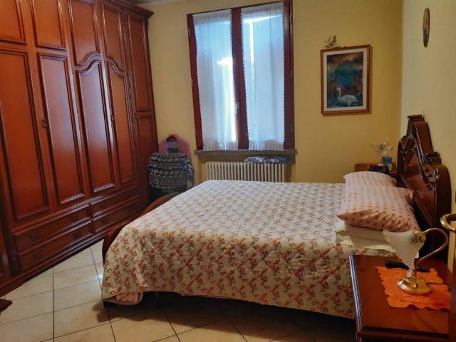 Villa in vendita a Montecchio Emilia RE
