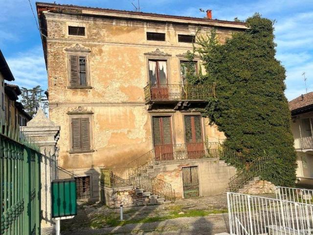 Villa in vendita a Montecchio Emilia RE