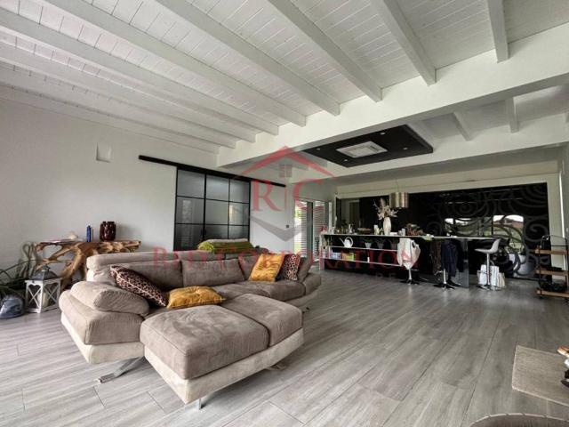 Villa in vendita a Montecchio Emilia RE