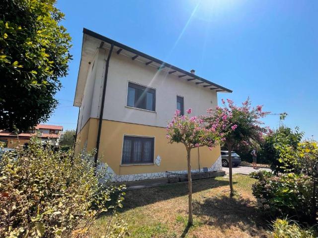 Villa in vendita a Montecchio Precalcino VI