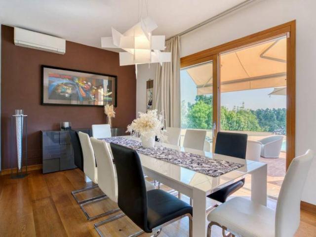 Villa in vendita a Montecarlo LU