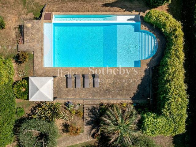 Villa in vendita a Montecarlo LU
