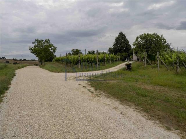 Villa in vendita a Montecastrilli TR